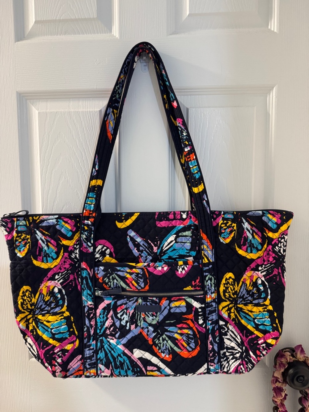 VERA BRADLEY Travel Tote